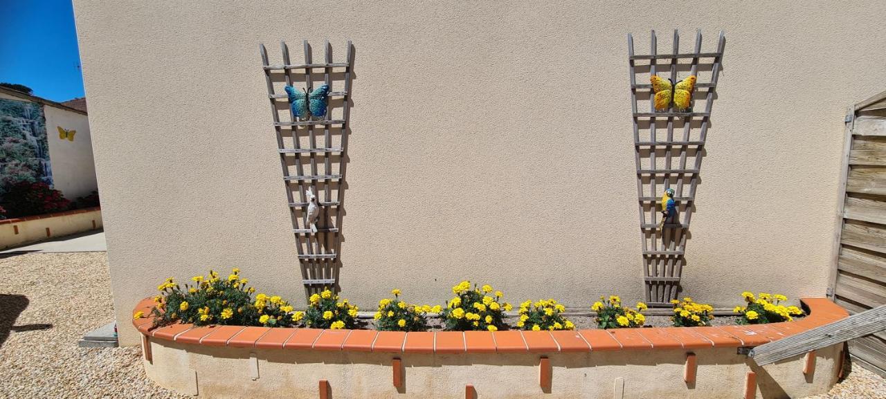 Gîte le Vallon à Chambretaud, 5 min du Puy du Fou Exterior foto